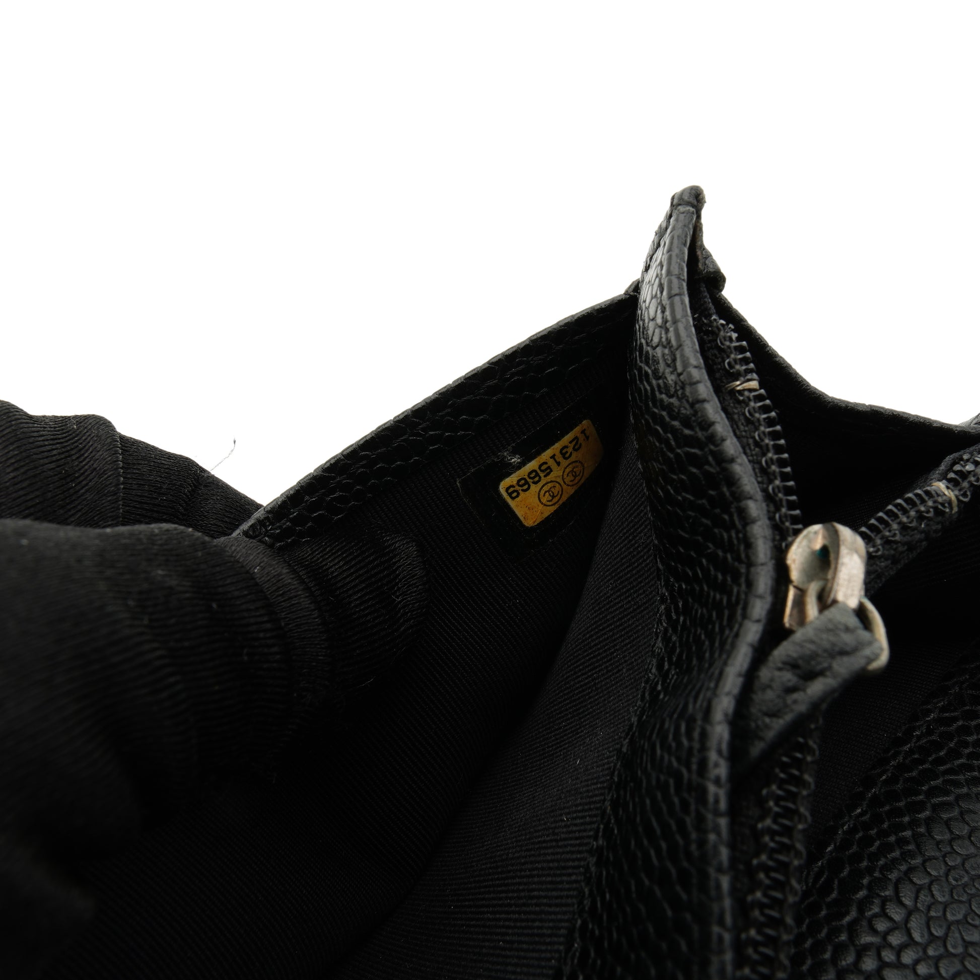 Chanel Yen Wallet Caviar