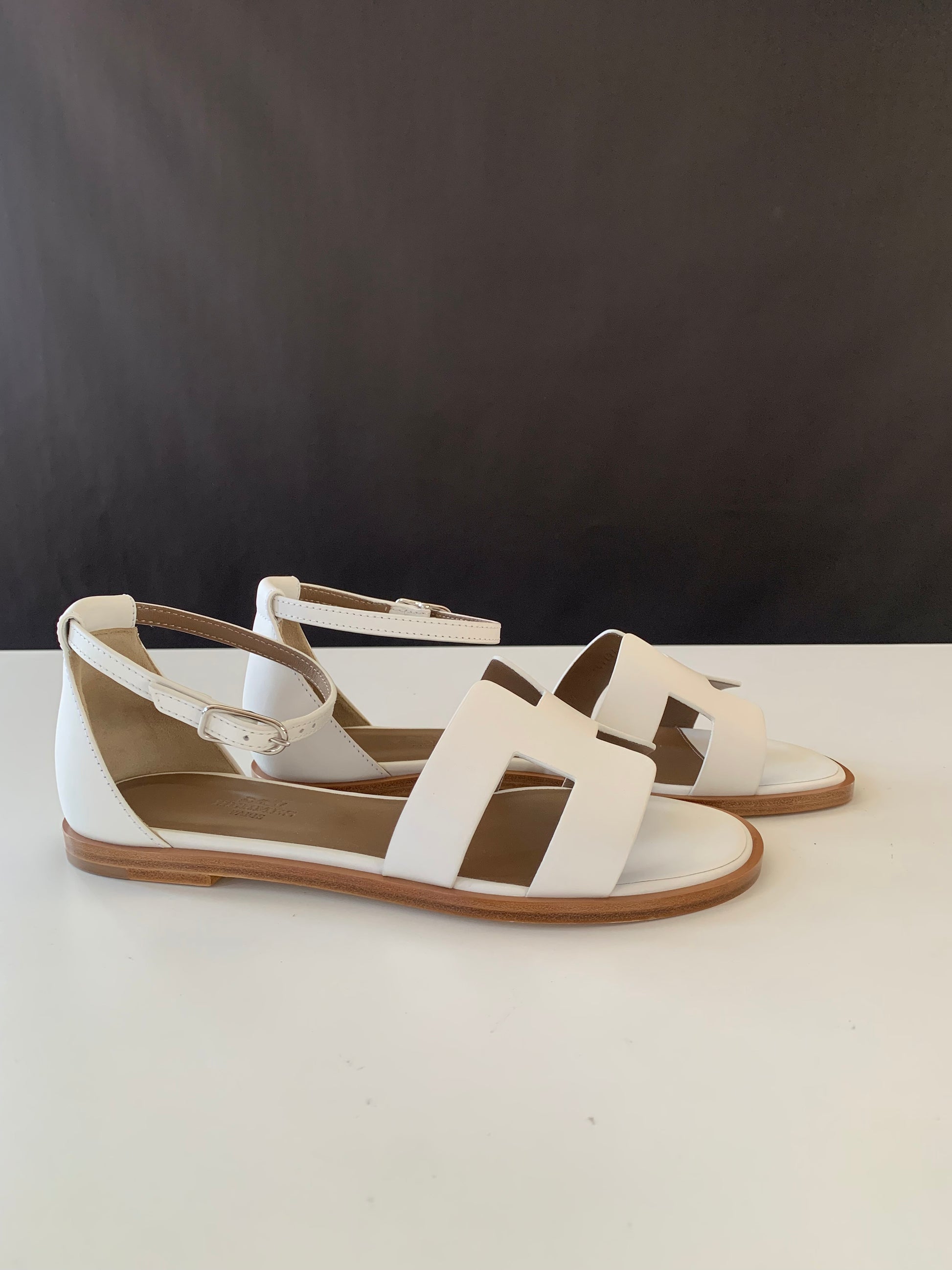 Hermès Santorini Sandals 36