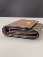 Gucci GG Supreme Monogram Medium GG Marmont Card Case