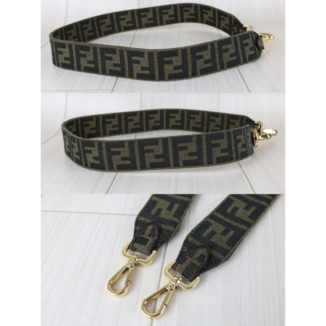 Fendi Baguette Multipocket Zucca