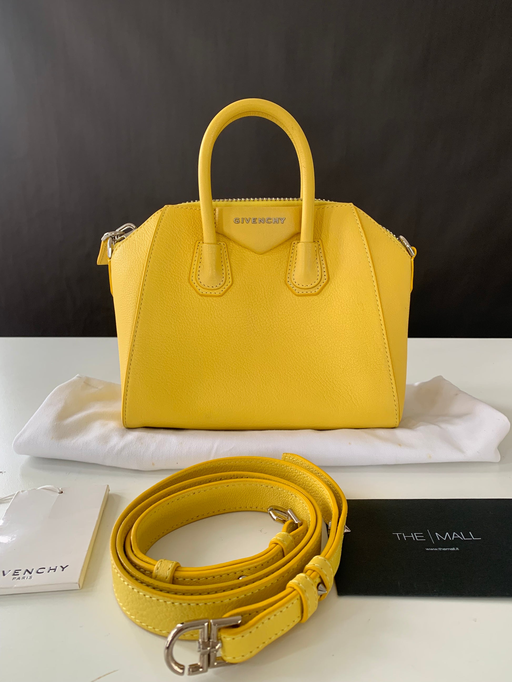 Givenchy Antigona Mini