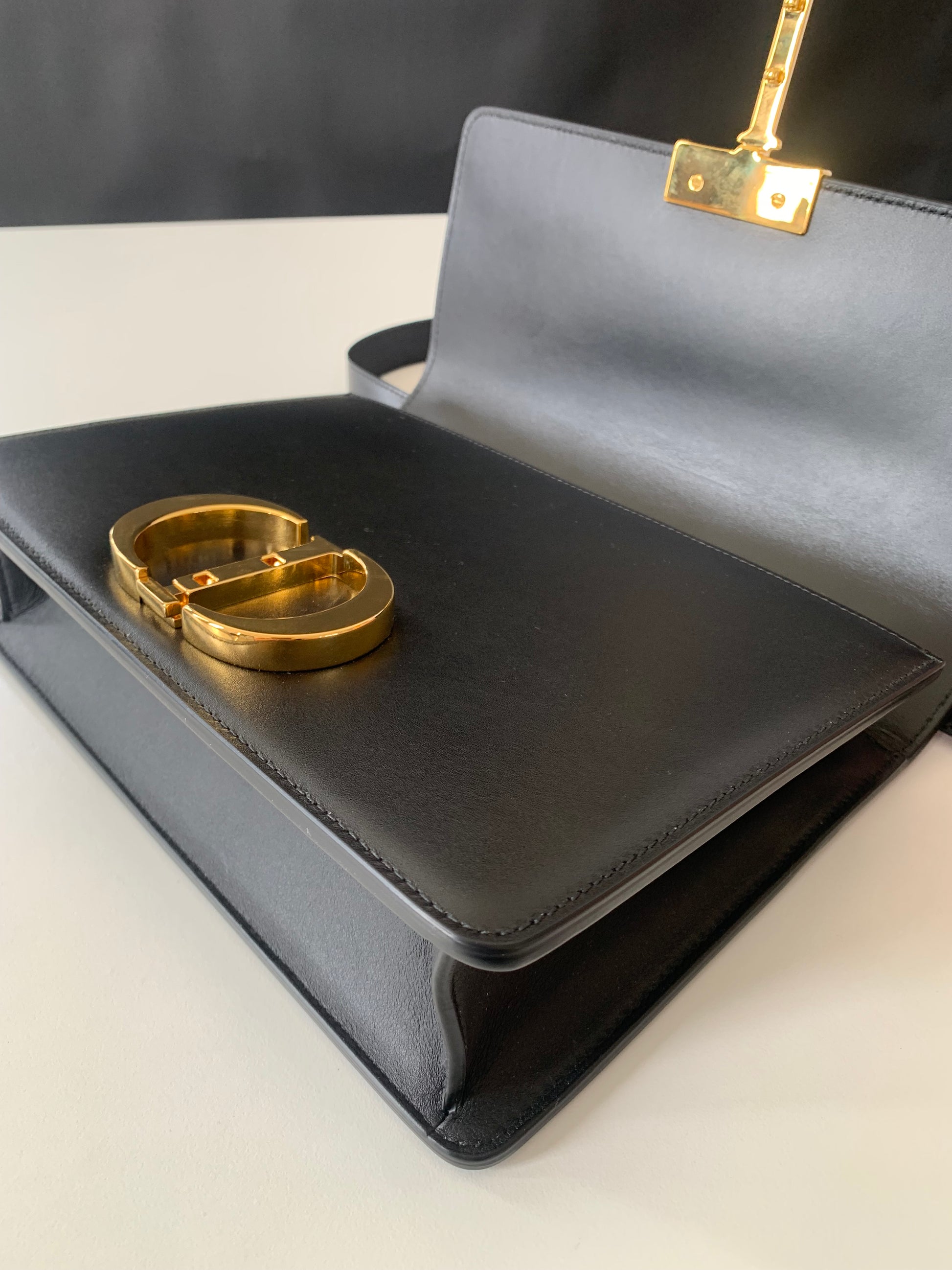 Dior Montaigne 30 Flap