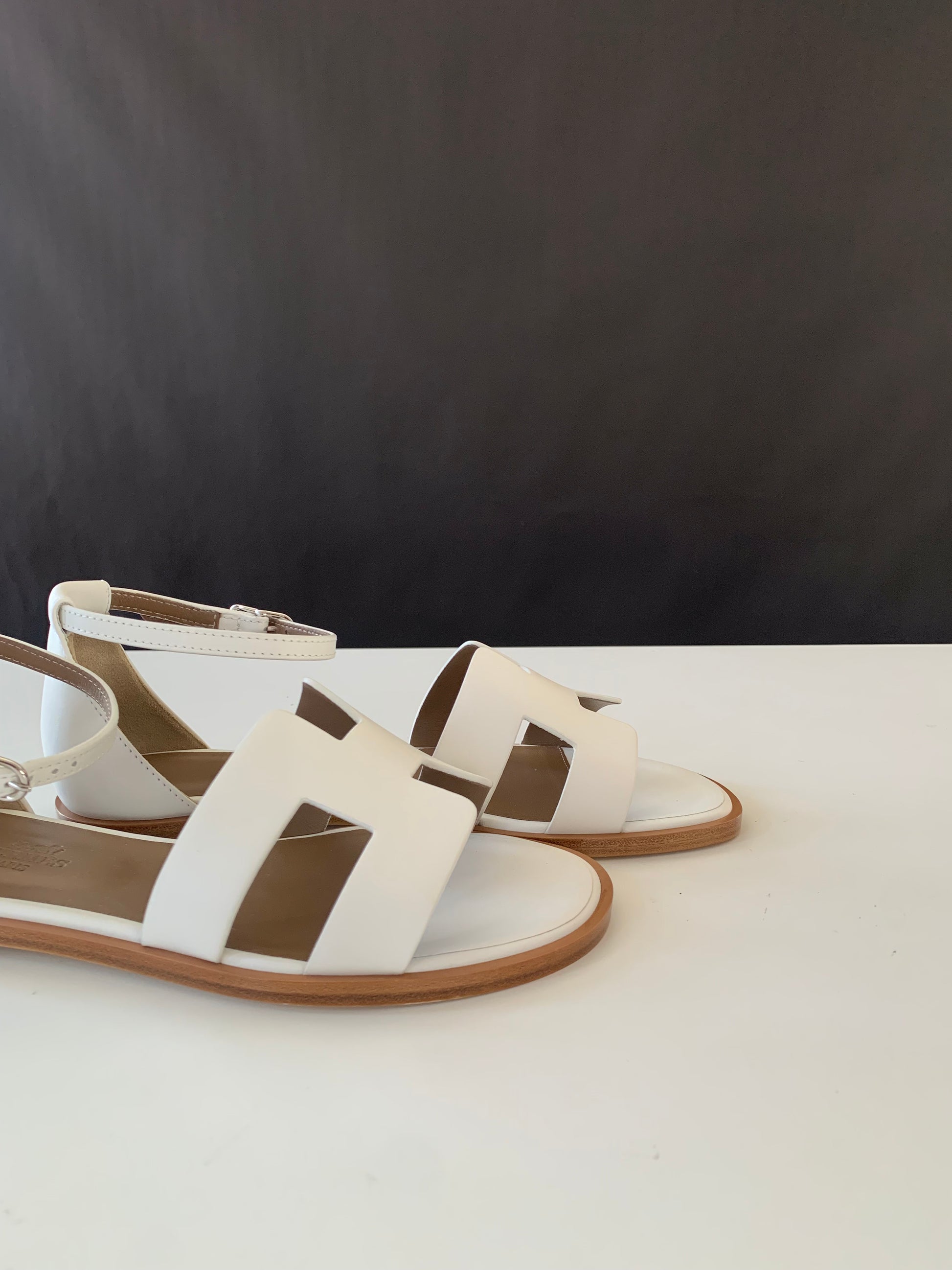 Hermès Santorini Sandals 36