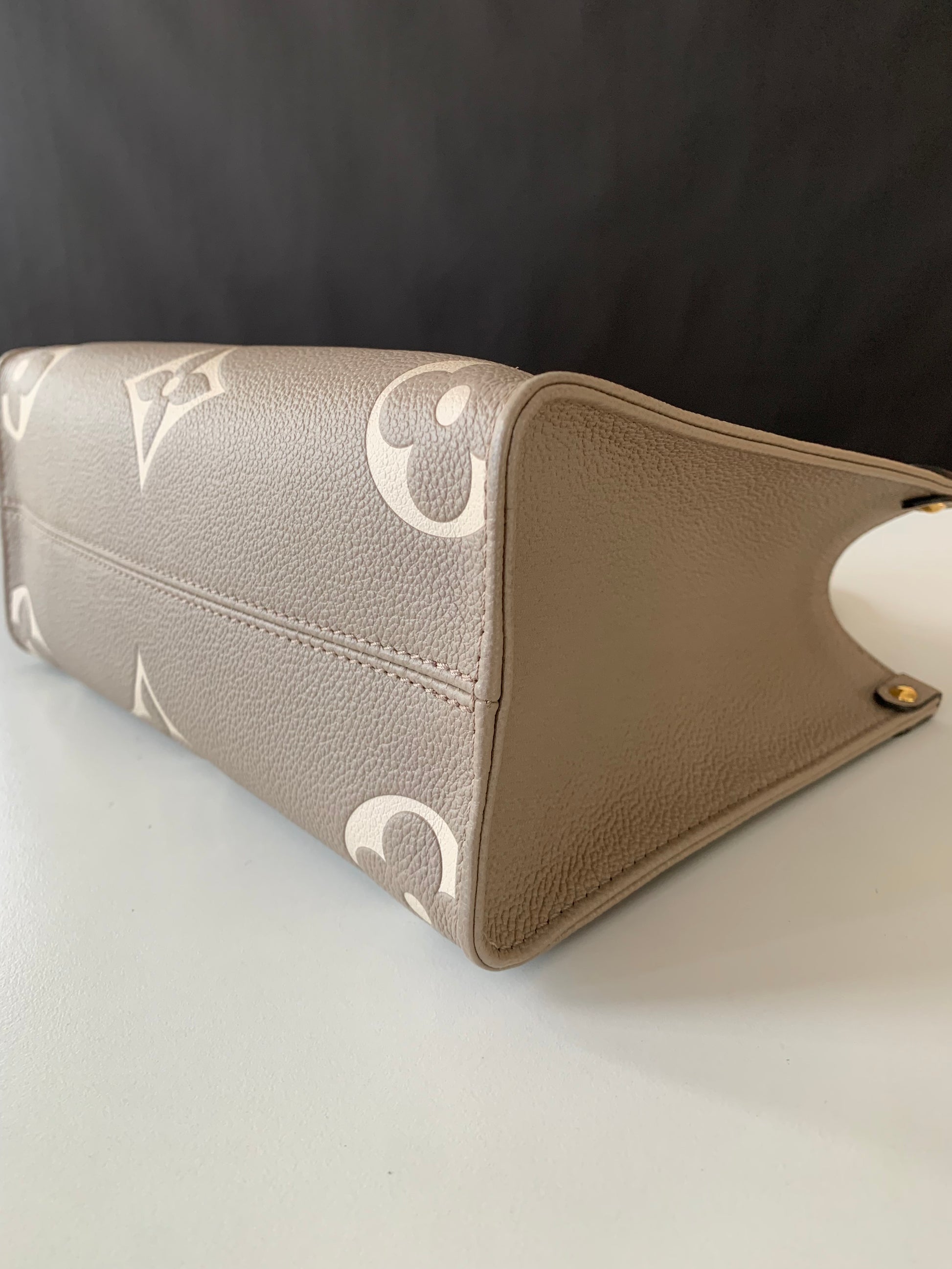 Louis Vuitton On The Go PM Empreinte