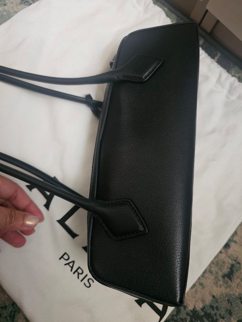 Alaïa Le Teckel Bag Small