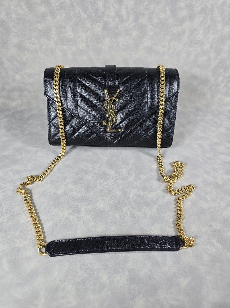 Saint Laurent	Triquilt Envelope Crossbody
