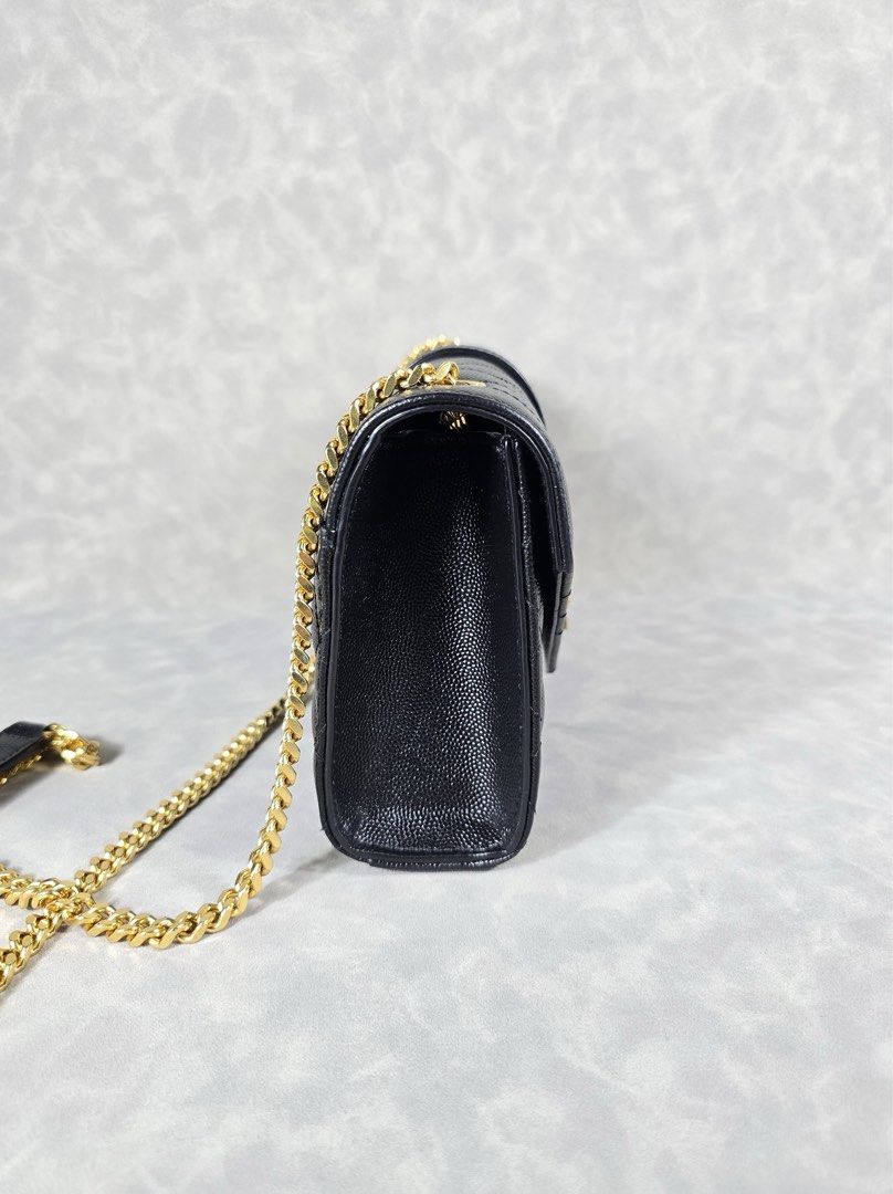 Saint Laurent	Triquilt Envelope Crossbody