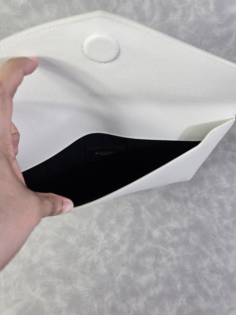 Saint Laurent	Uptown Clutch