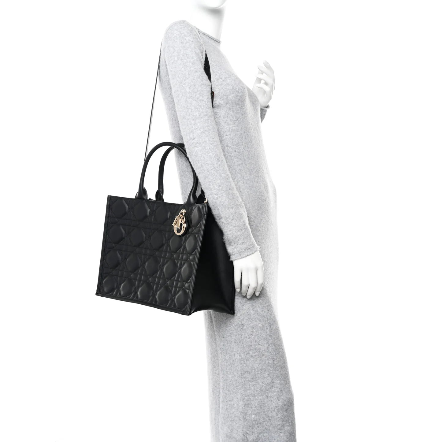 Dior Book Tote Medium Macrocannage