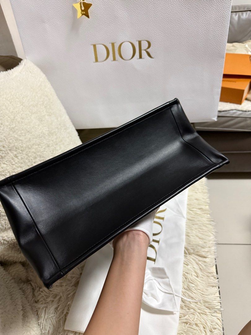 Dior Book Tote Medium Macrocannage