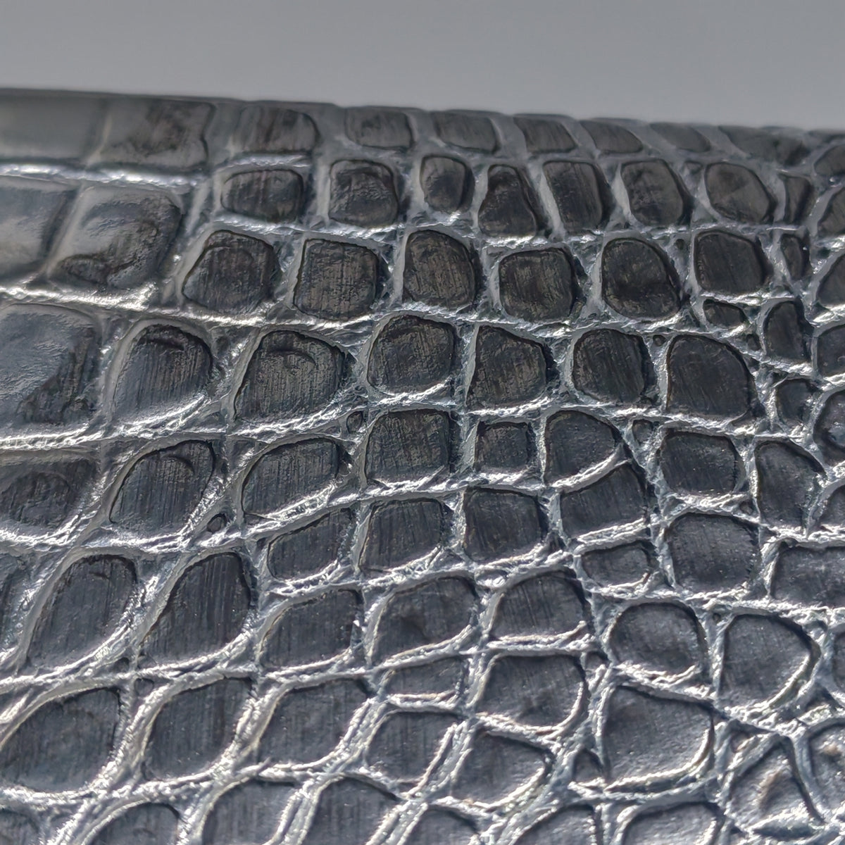 Alexander Mcqueen Skull Clutch Silver