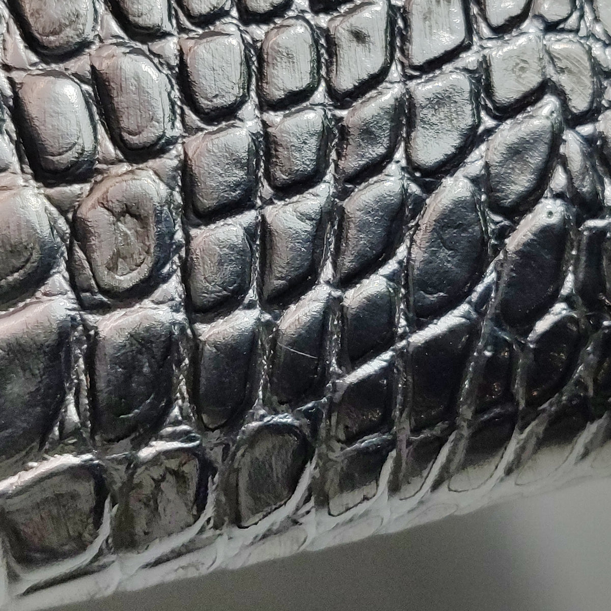 Alexander Mcqueen Skull Clutch Silver