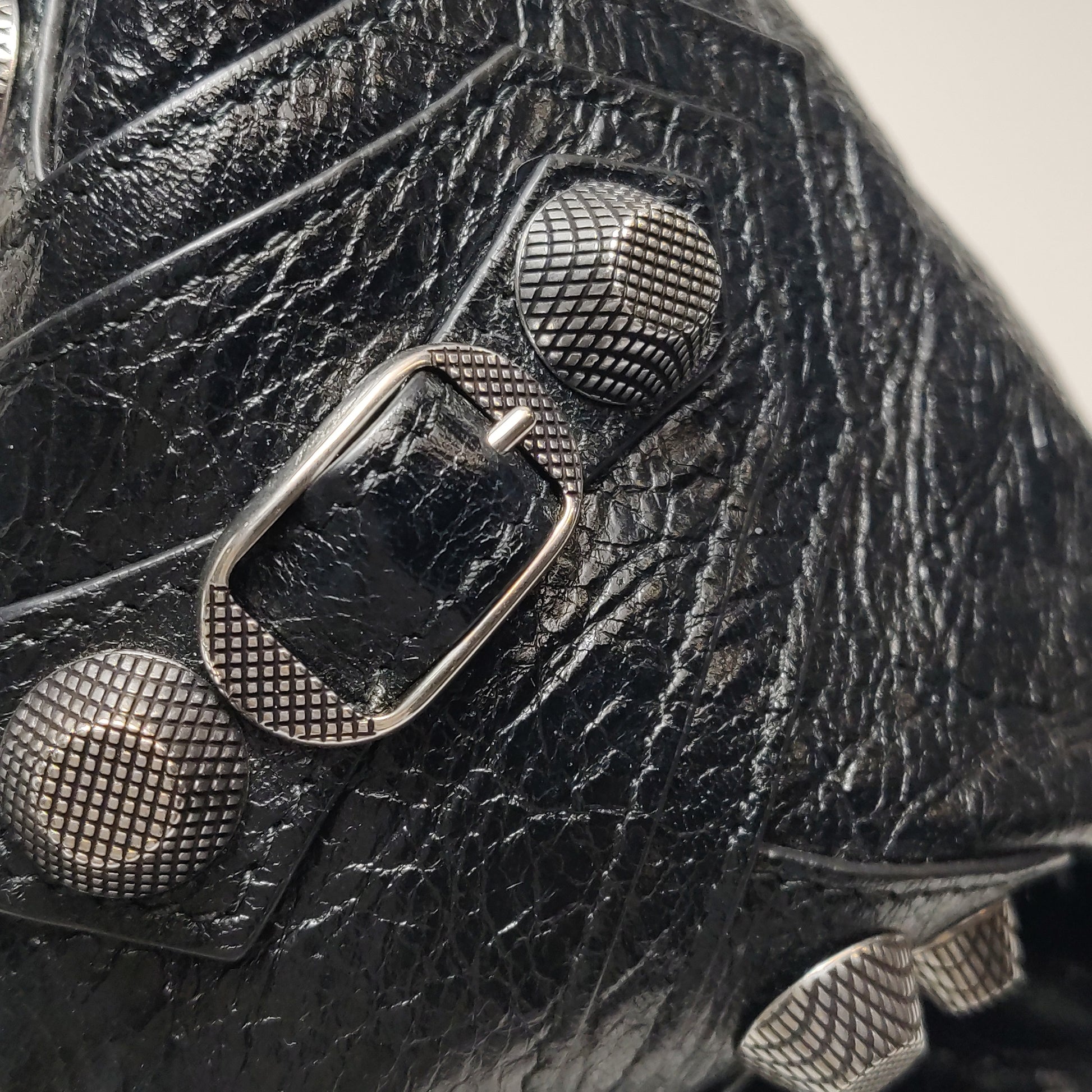 Balenciaga Neo Cagole City Black