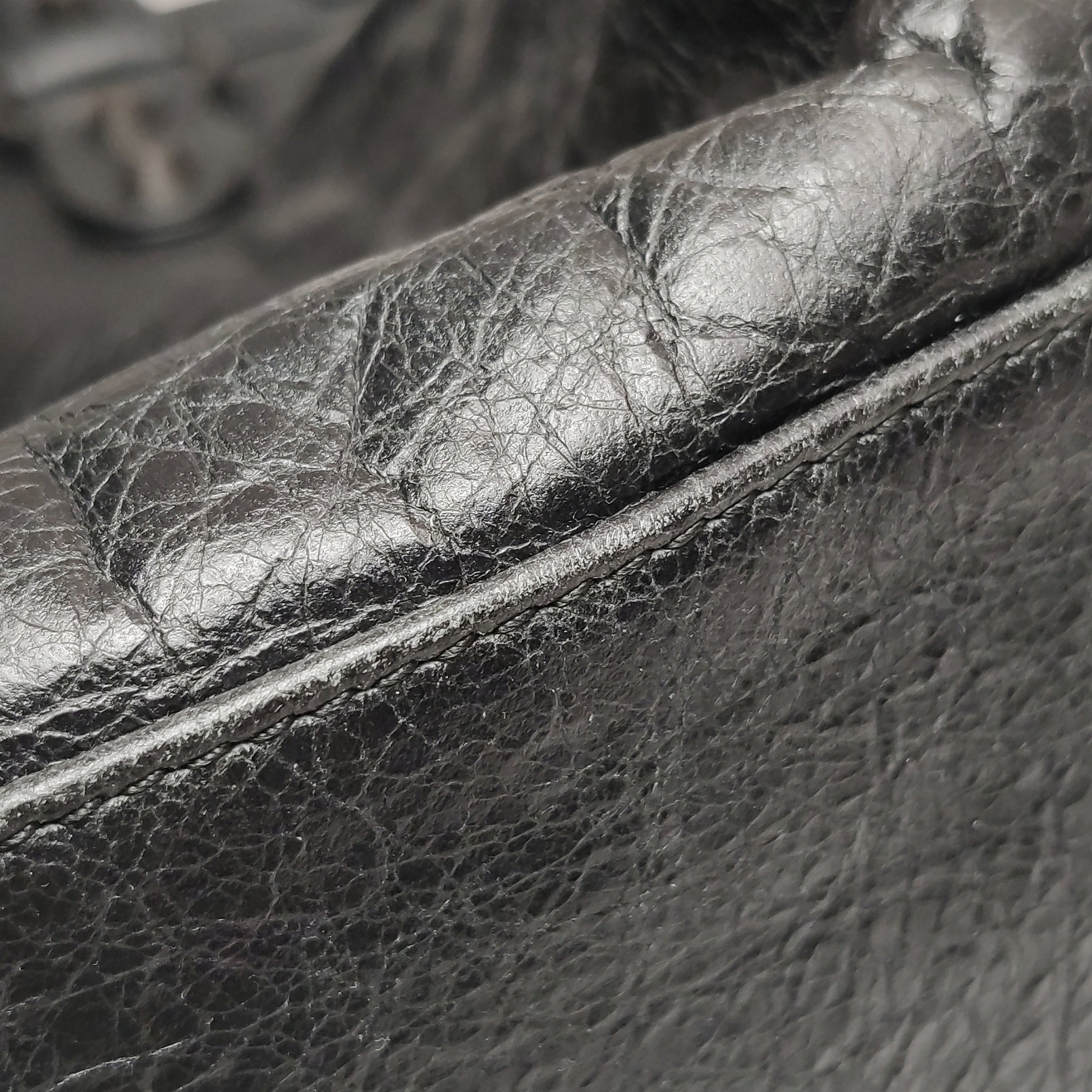 Balenciaga Le City Medium Black