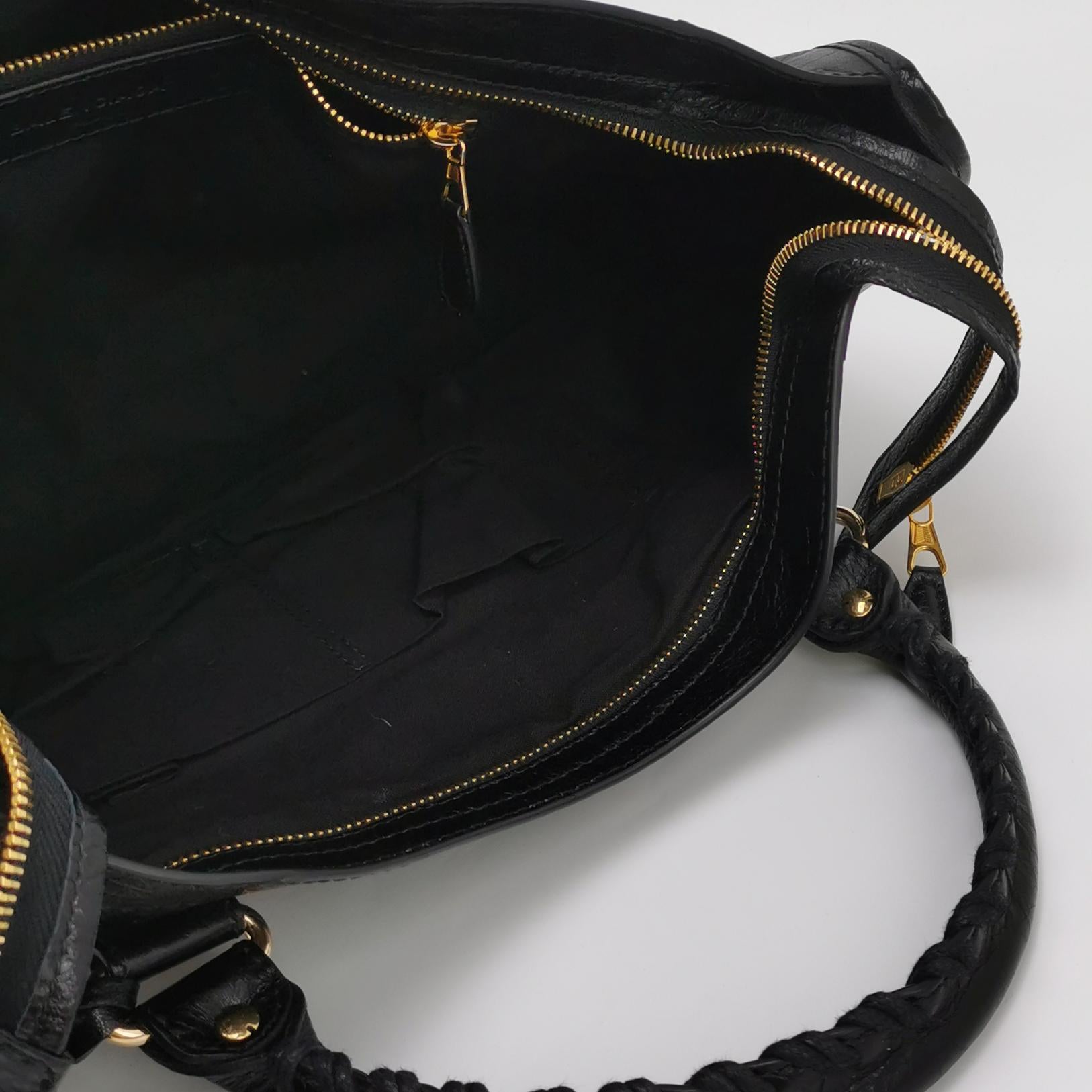 Balenciaga Classic City Medium Black
