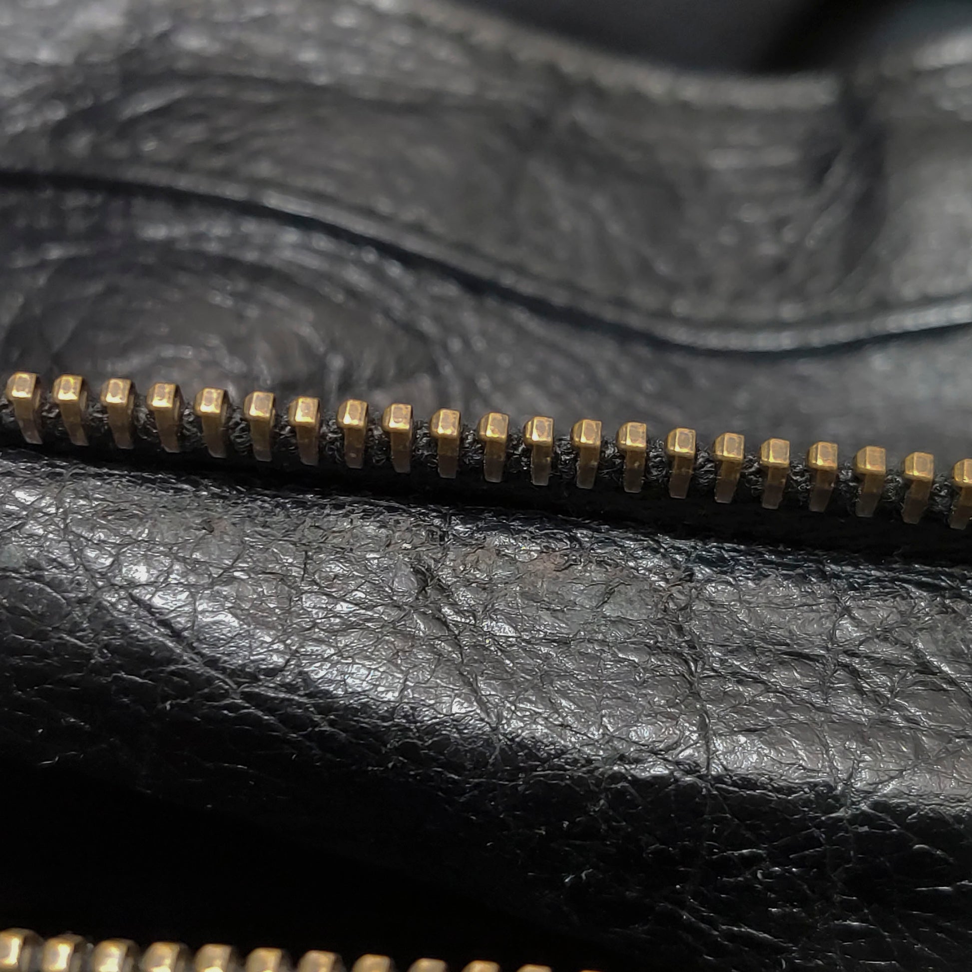 Balenciaga Classic Giant City Medium Black