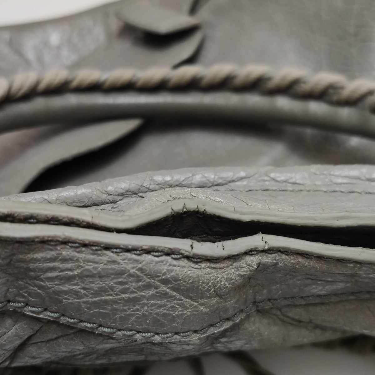 Balenciaga Giant City Medium Gray