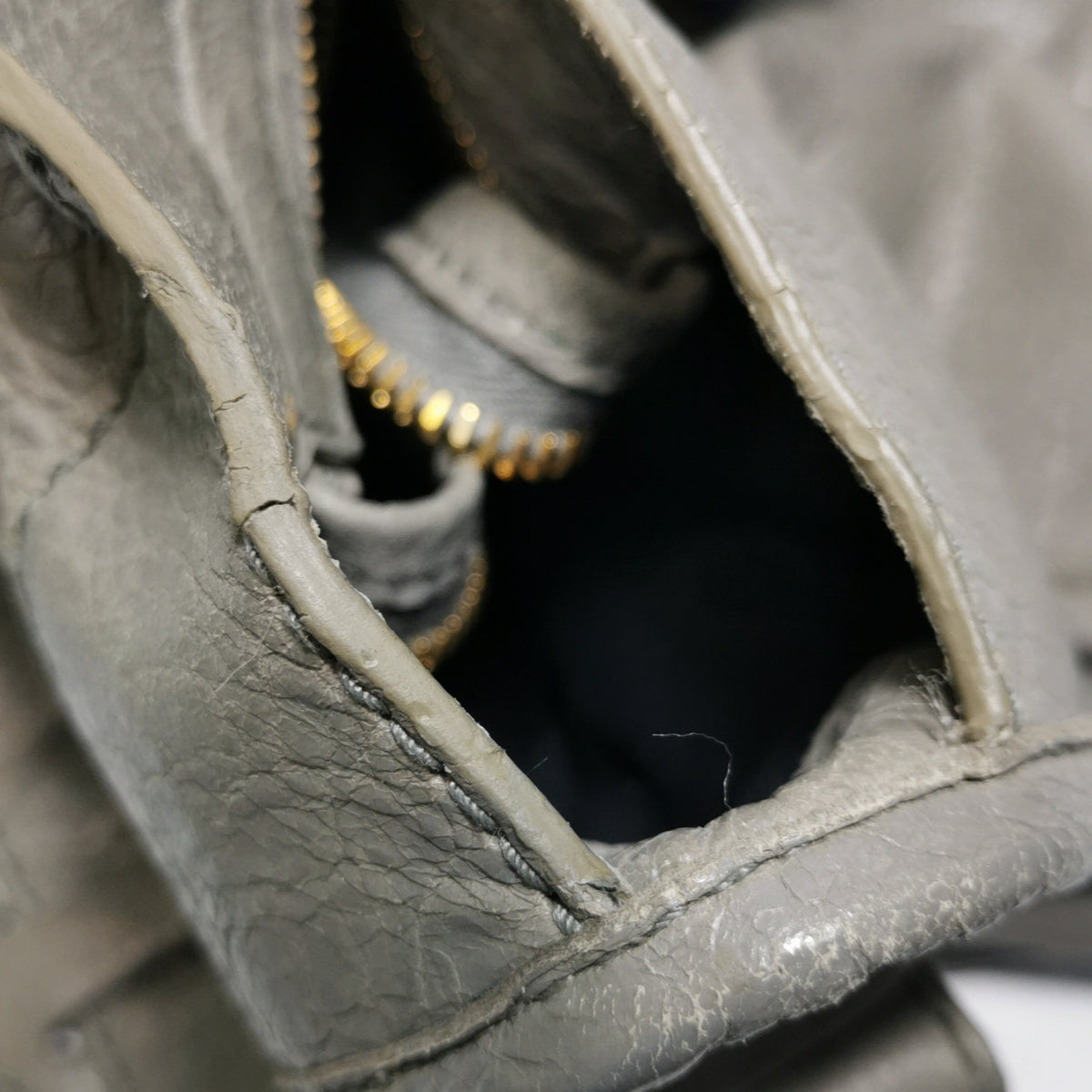 Balenciaga Giant City Medium Gray