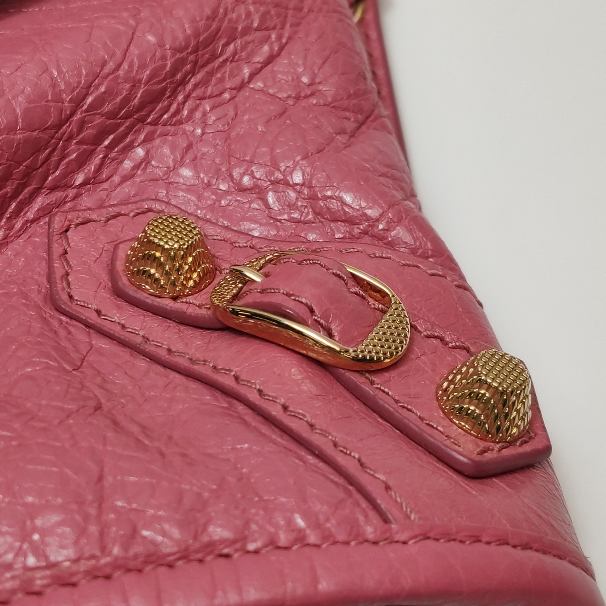 Balenciaga Classic Giant City Medium Rose Bruyere