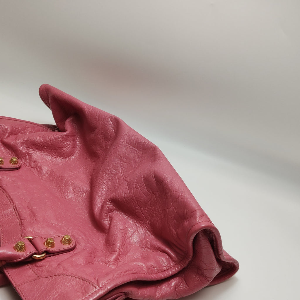 Balenciaga Classic Giant City Medium Rose Bruyere