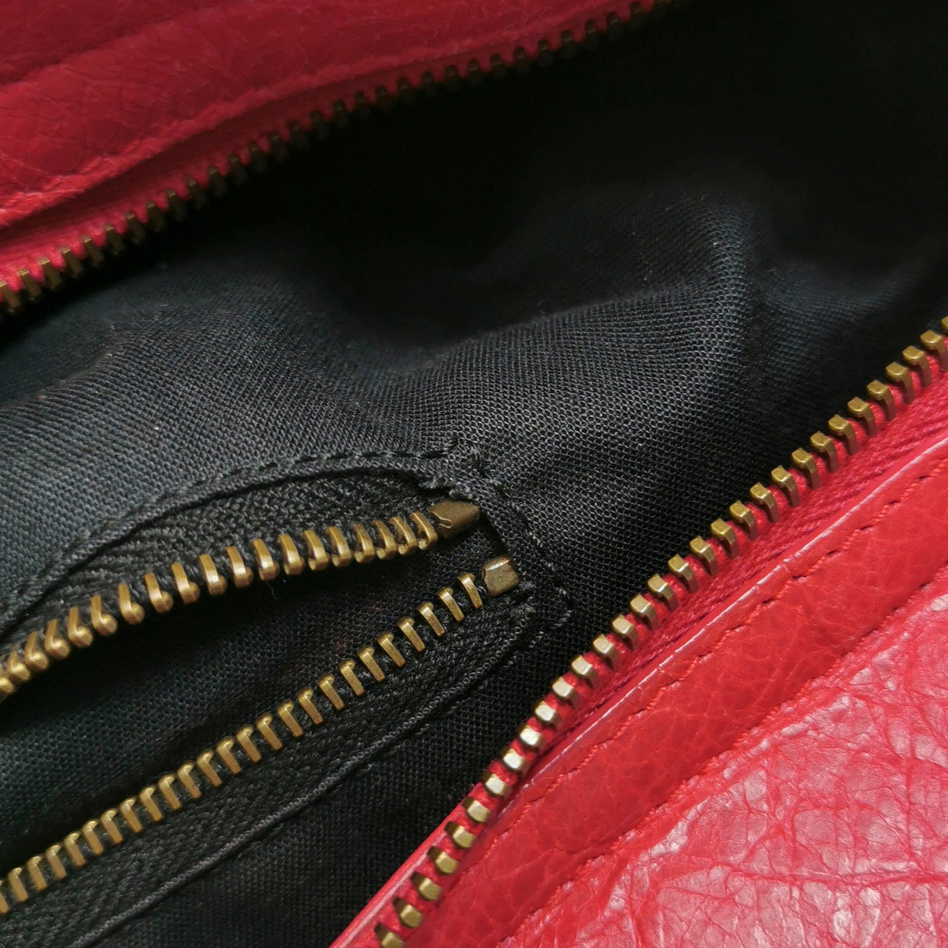 Balenciaga Classic City Medium Red RHW
