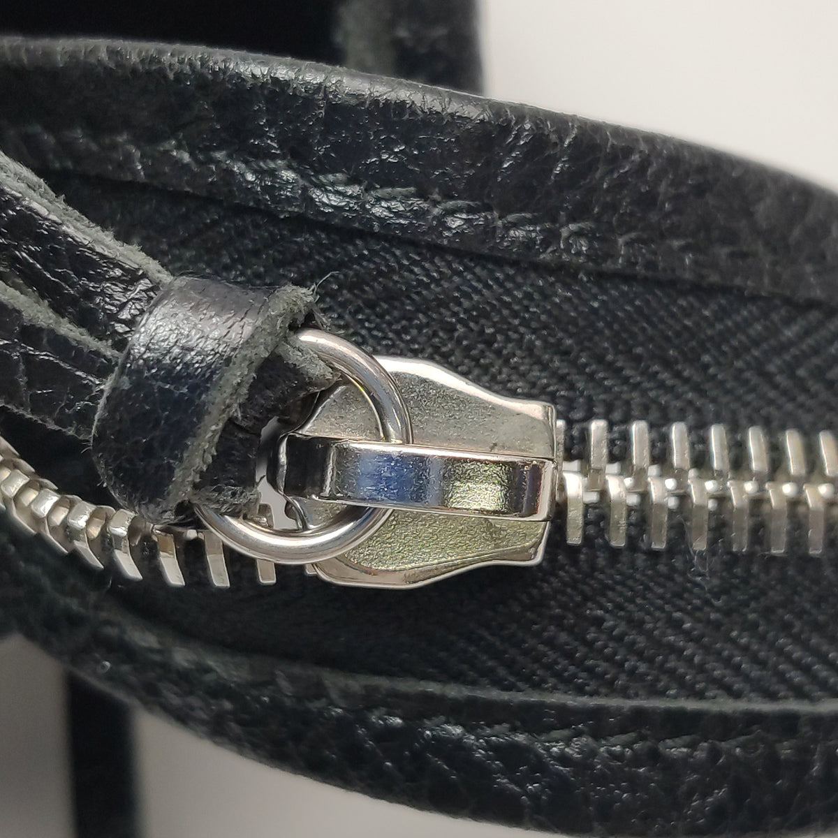Balenciaga Classic City Medium Black SHW