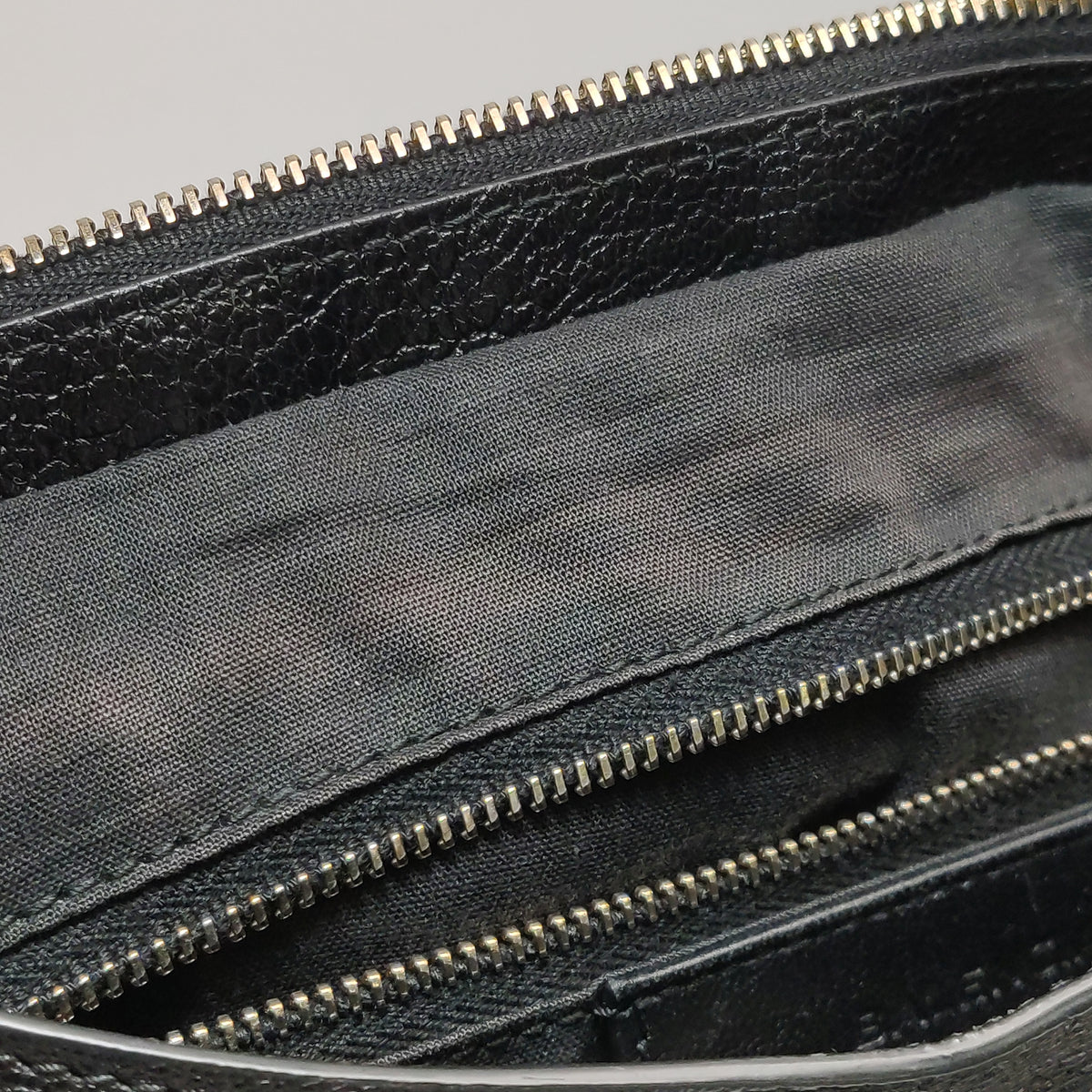 Balenciaga City Medium Metallic Edge Black GHW