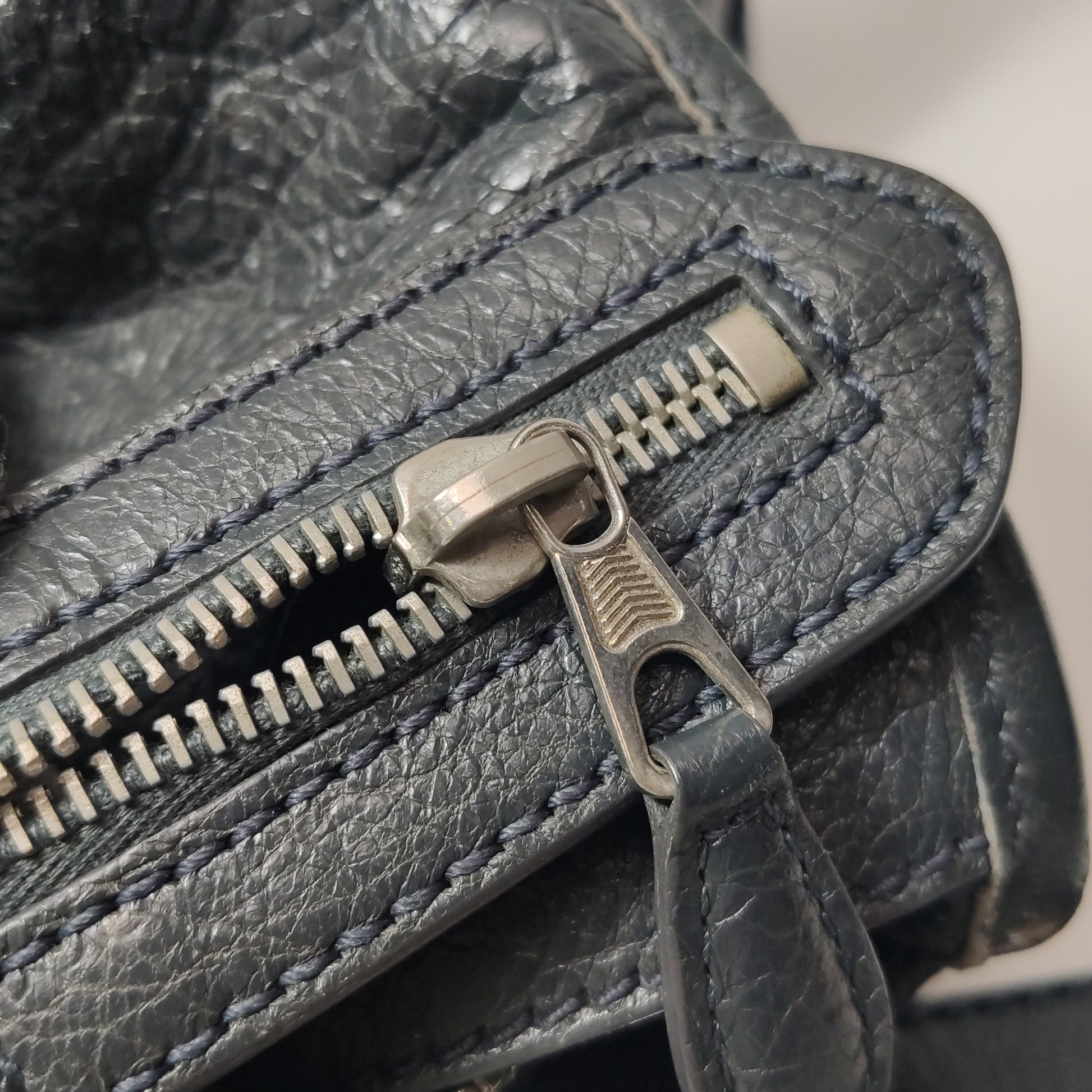 Balenciaga Classic City Medium Dark Gray