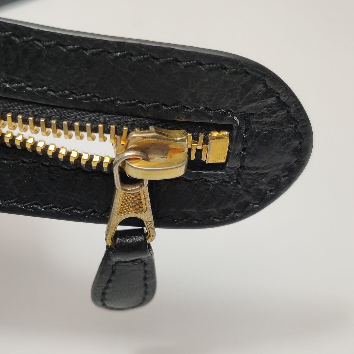 Balenciaga Classic City Medium Black GHW
