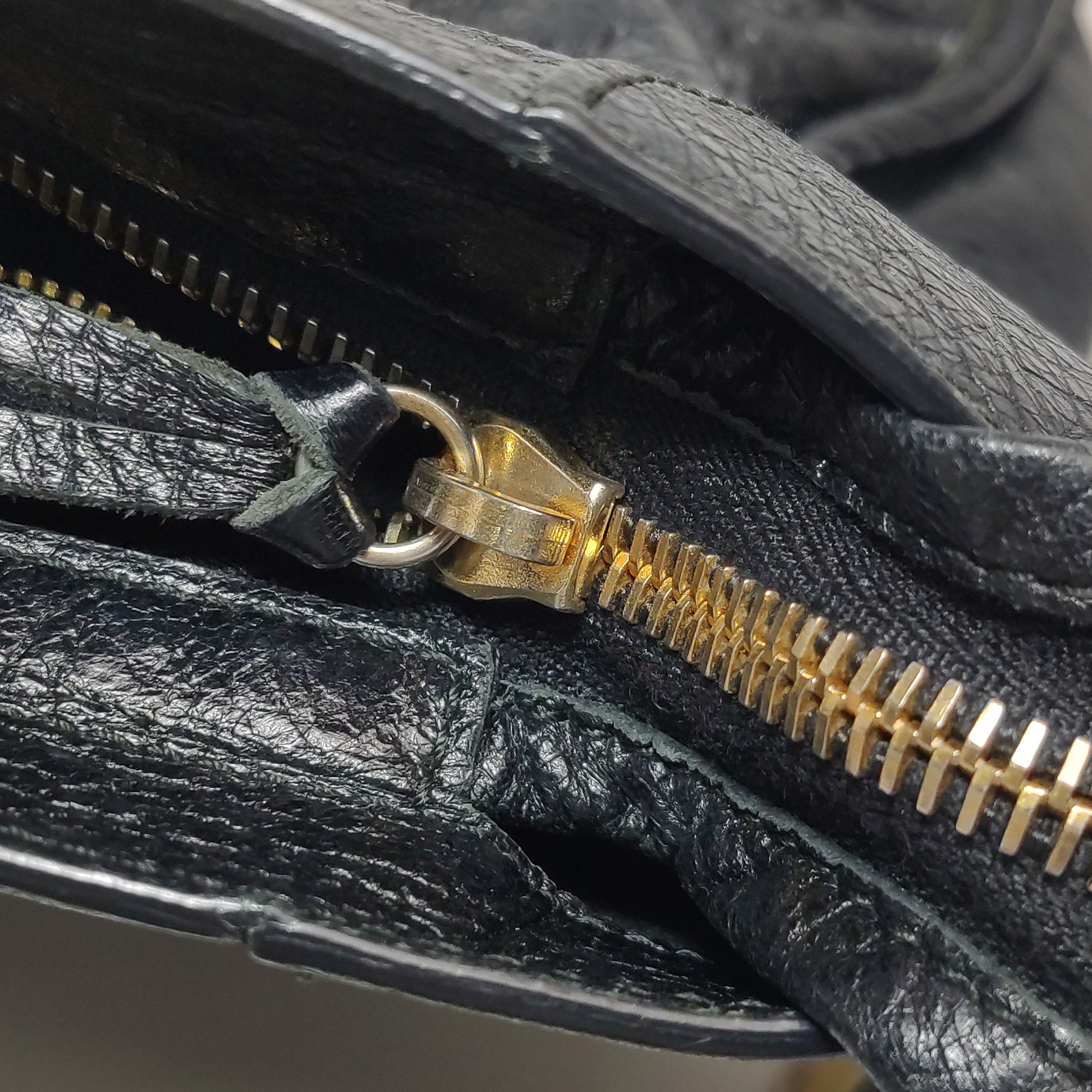Balenciaga Classic City Small Black GHW