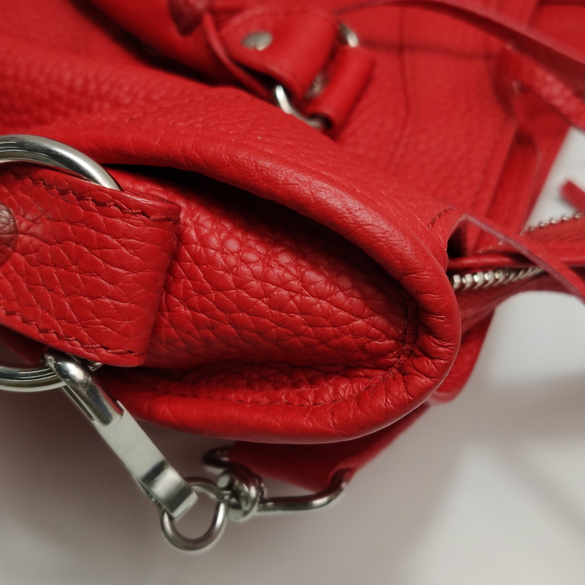Balenciaga Classic City Medium Grained Calfskin Red