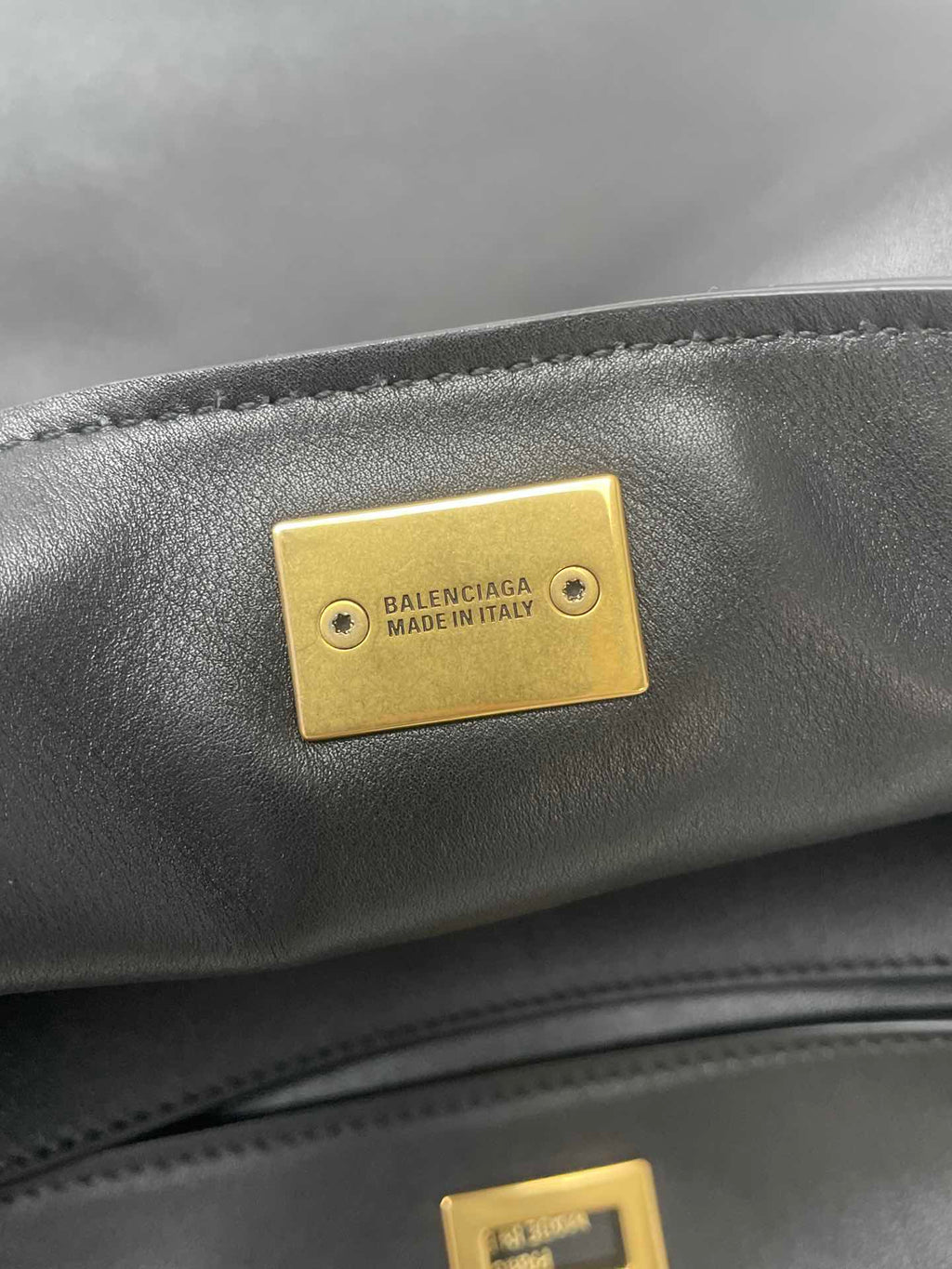 Balenciaga Rodeo Medium