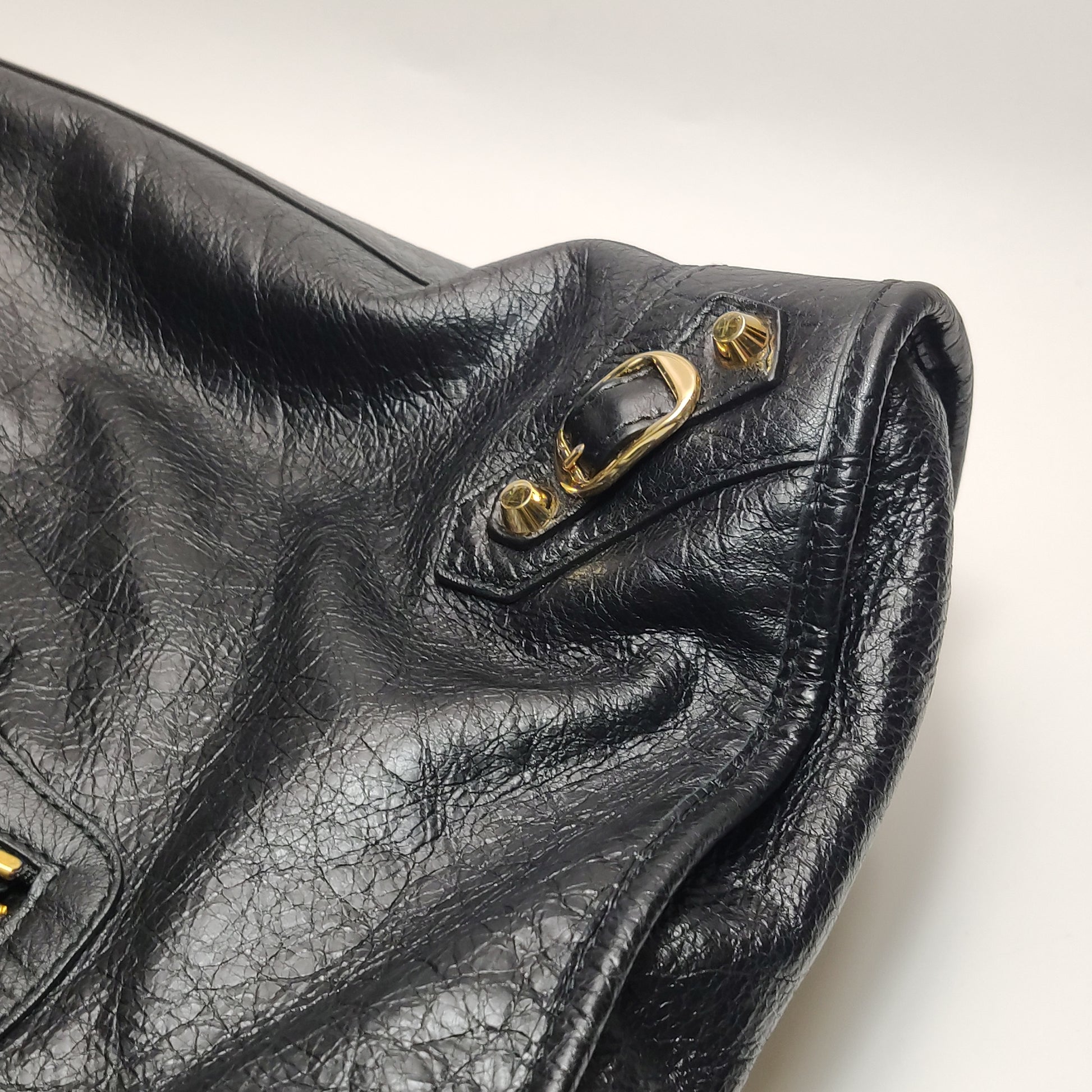 Balenciaga Classic City Medium Black GHW