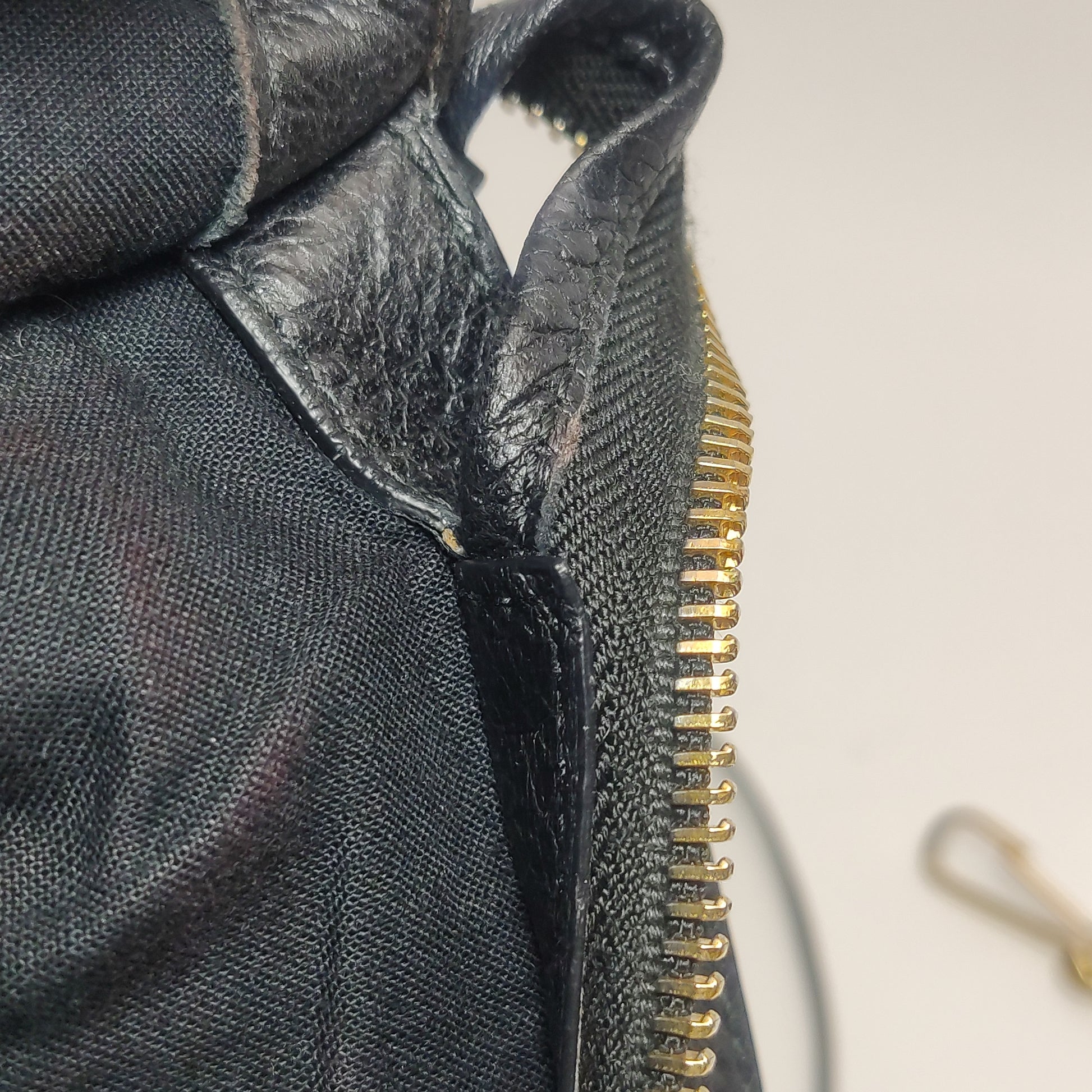 Balenciage Classic City Small Black