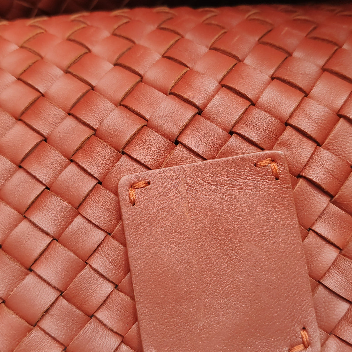 Bottega Veneta Cabat Medium Rust