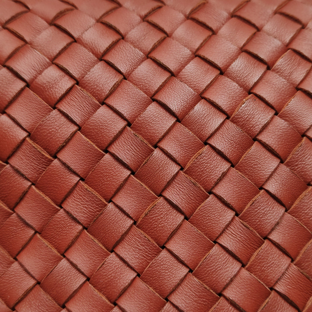 Bottega Veneta Cabat Medium Rust