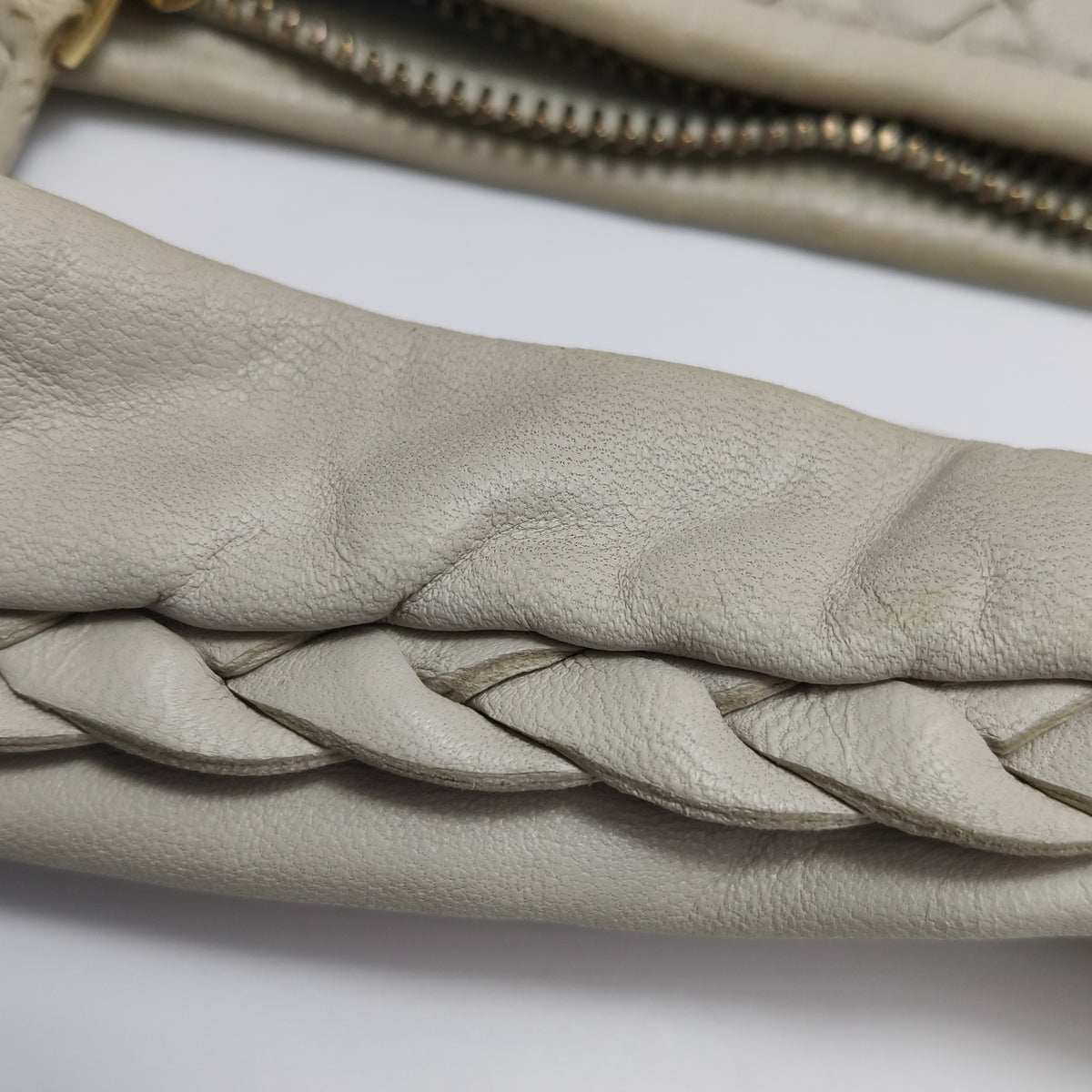 Bottega Veneta Intrecciato Hobo Off White 50cm