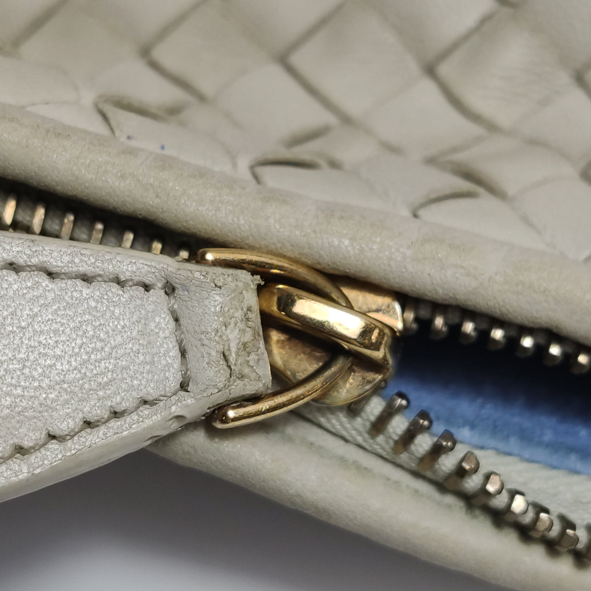 Bottega Veneta Intrecciato Hobo Off White 50cm