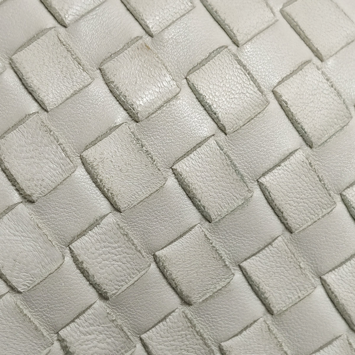 Bottega Veneta Intrecciato Hobo Off White 50cm