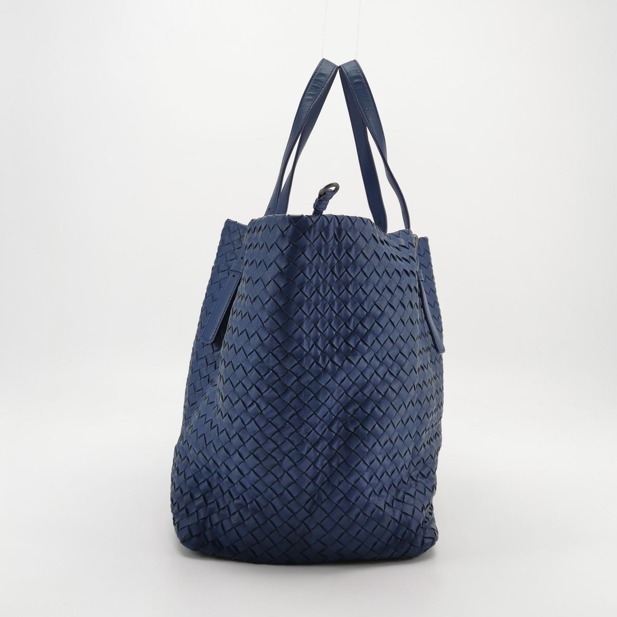 Bottega Veneta Cesta Tote Dark Blue