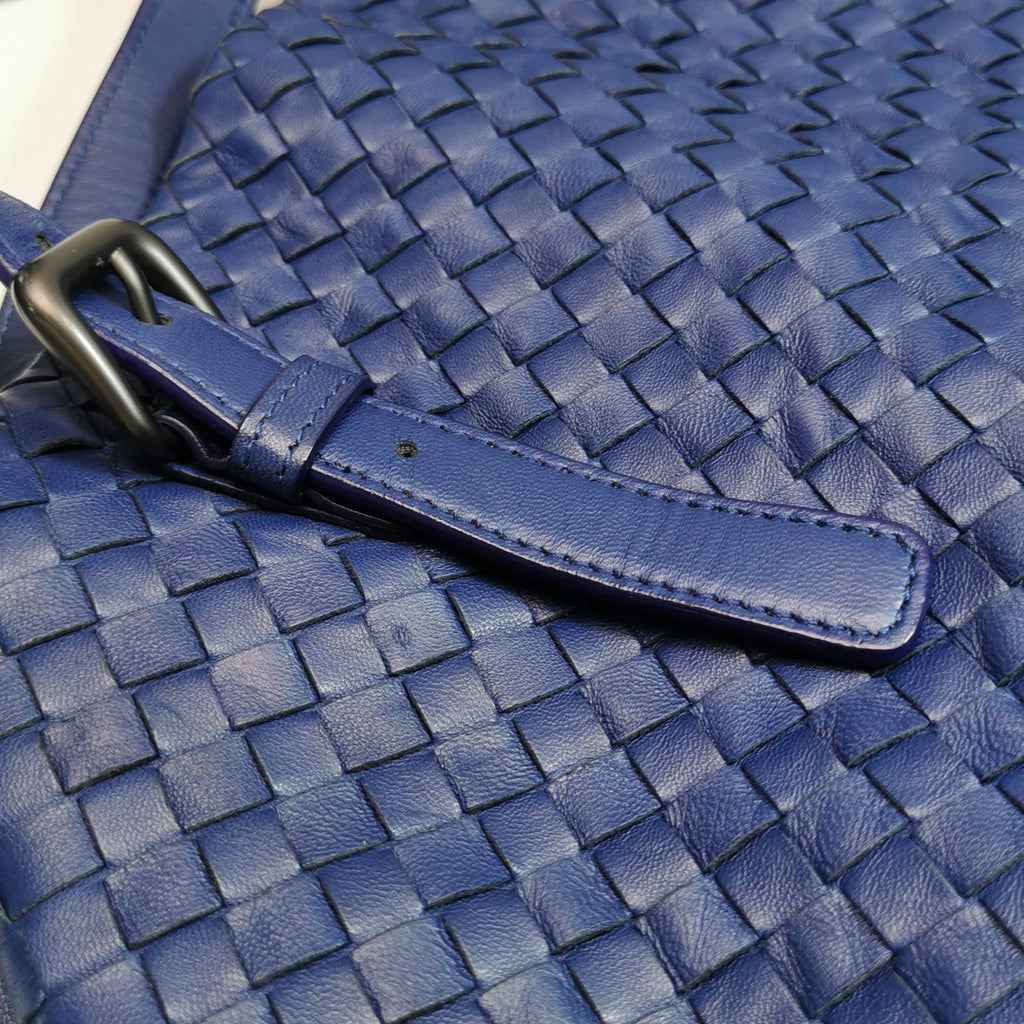 Bottega Veneta Cesta Tote Dark Blue