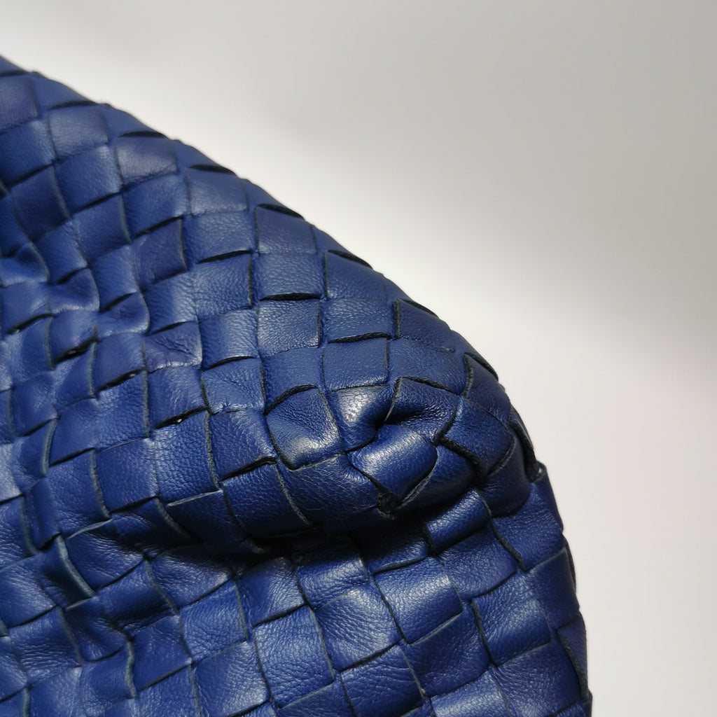 Bottega Veneta Cesta Tote Dark Blue