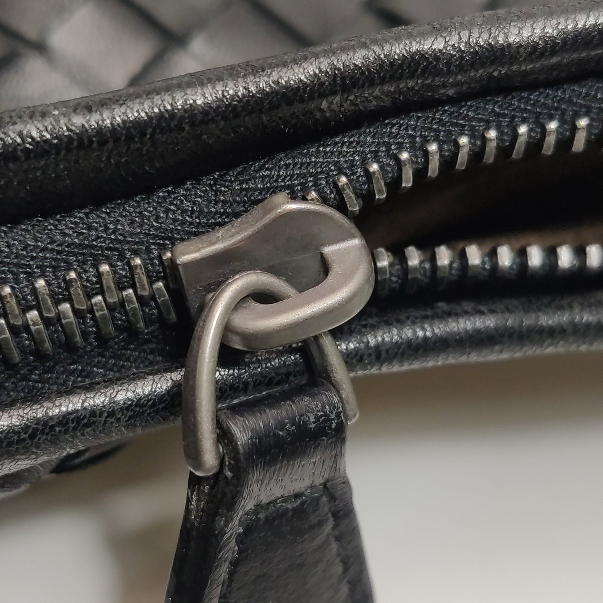 Bottega Veneta Intrecciato Hobo Small Black