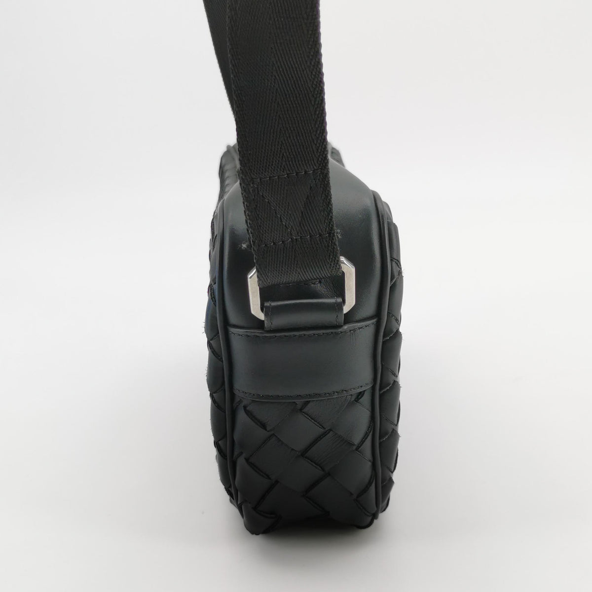 Bottega Veneta Intrecciato Small Classic Camera Bag Black