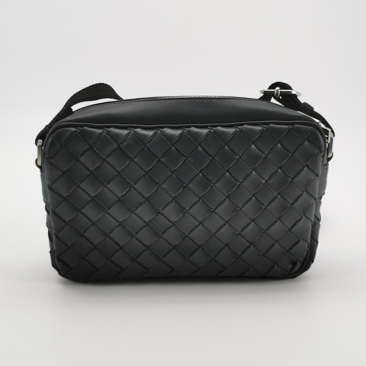 Bottega Veneta Intrecciato Small Classic Camera Bag Black