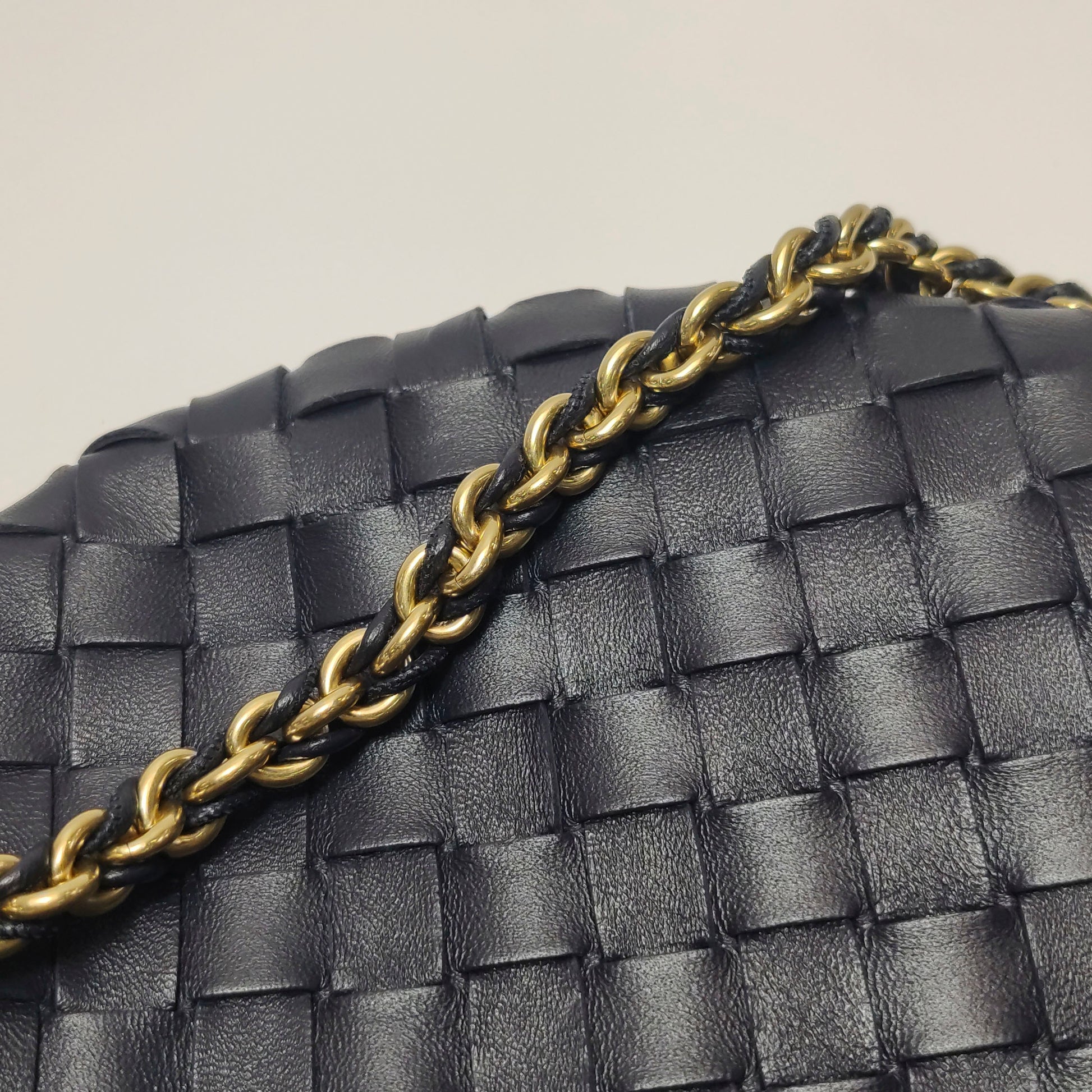 Bottega Veneta Sardine Chain Black