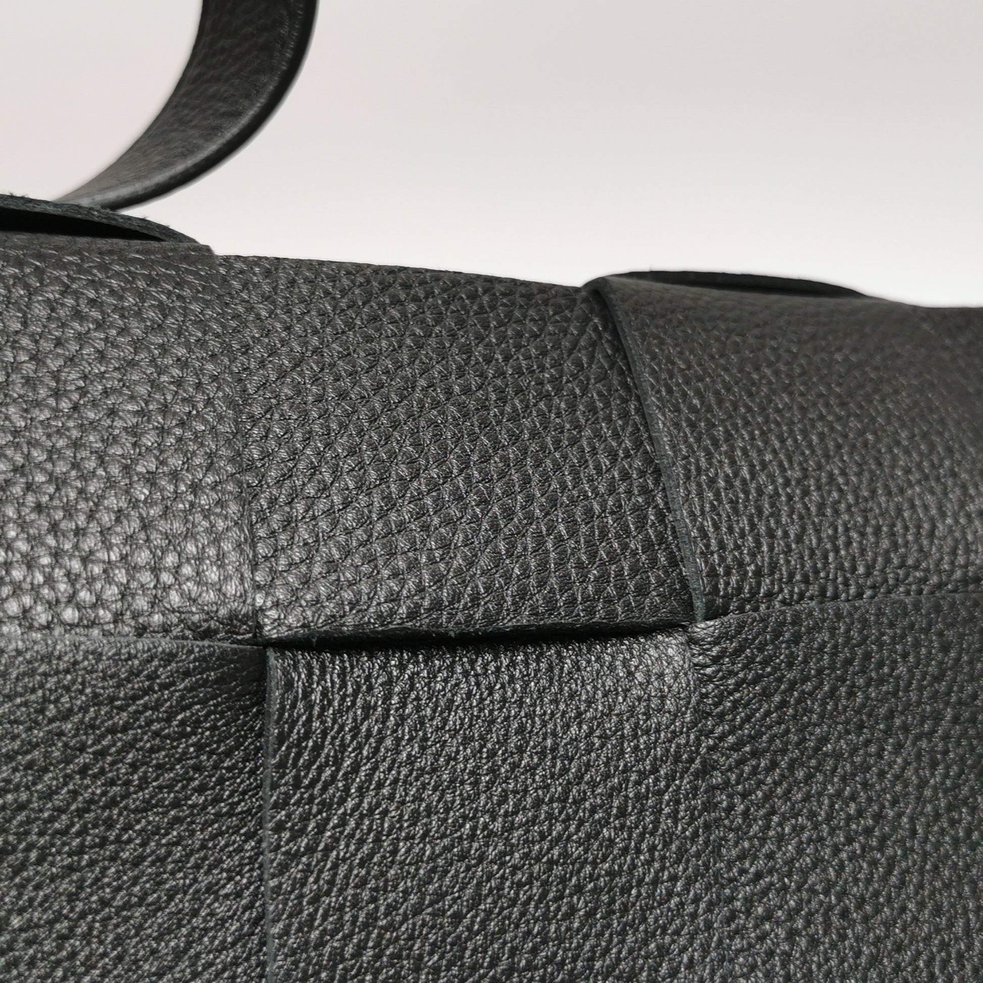 Bottega Veneta Cassette Medium Grained Calfskin
