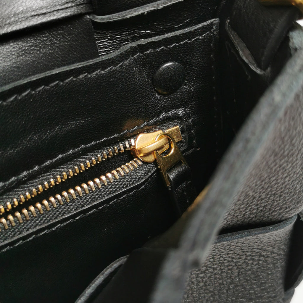 Bottega Veneta Cassette Medium Grained Calfskin