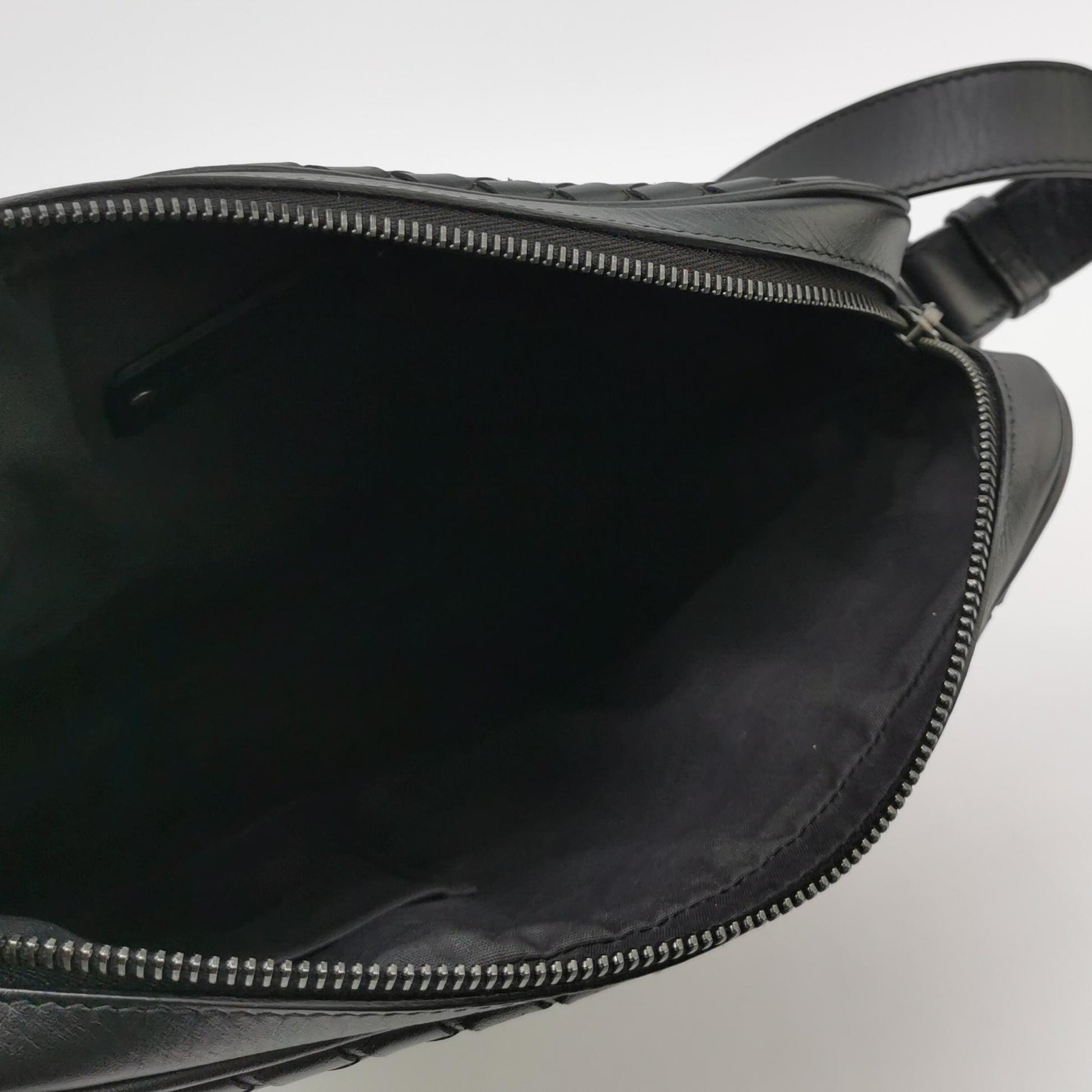 Bottega Veneta Intrecciato Messenger Bag