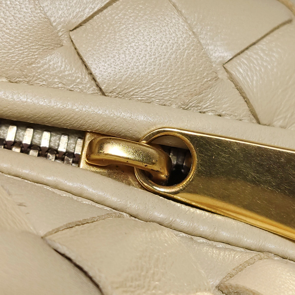 Bottega Veneta Jodie Small Beige